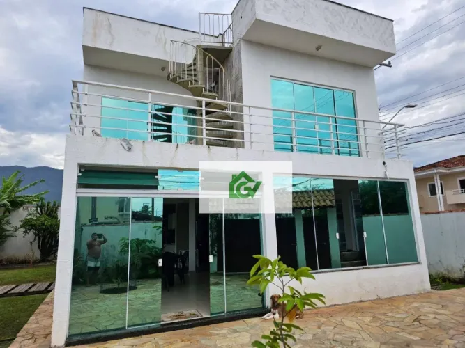 Sobrado à venda, 220 m² por R$ 1.320.000,00 - Massaguaçu - Caraguatatuba/SP