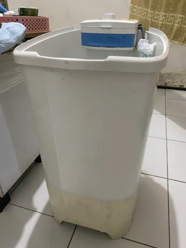Tanque de levar e um fogão 4 boca de brinde