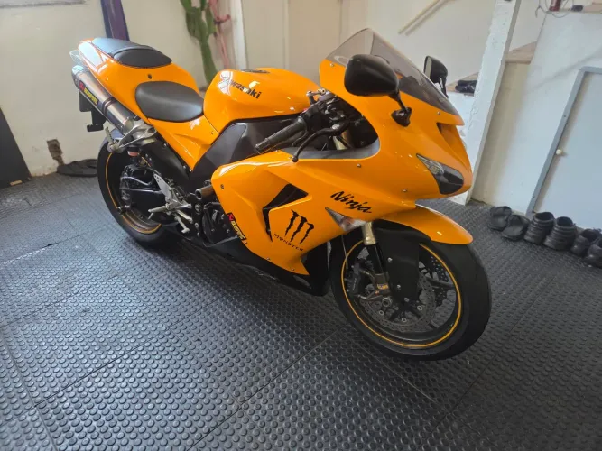 Kawazaki ninja 10R 2006