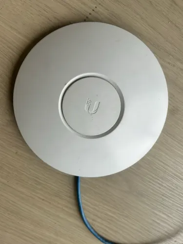 Roteador Ubiquiti UniFi /AP