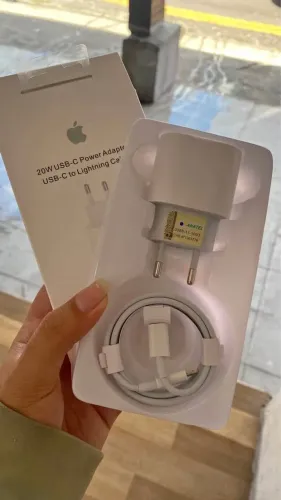 Carregador de iPhone 25w + cabo (PROMOÇÃO)...23