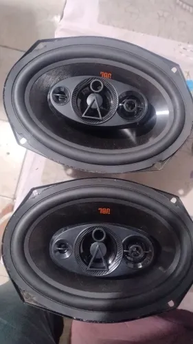 Vendo 2 , 6/9 , JBL novo