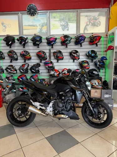 BMW F 900 R Sport Plus 2024