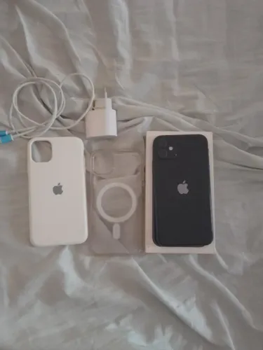 iPhone 11 vendo ou troco