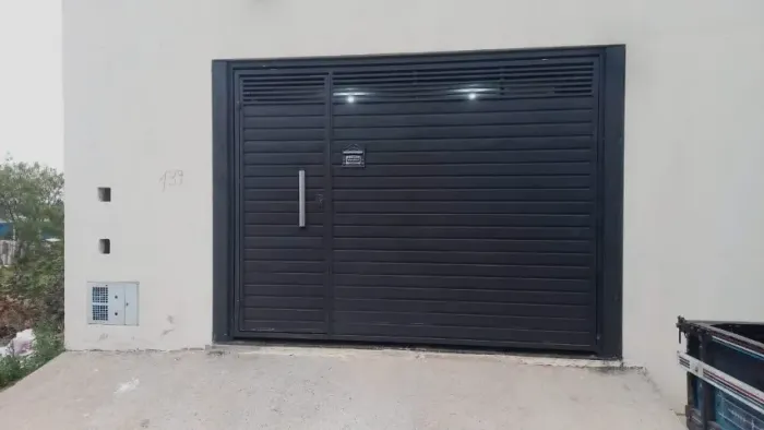 Portão Basculante Automático Direto Da Fábrica Em Itaquá
