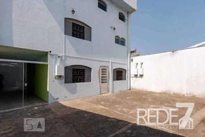 CASA RESIDENTIAL em Campinas - São Paulo, Jardim do Lago