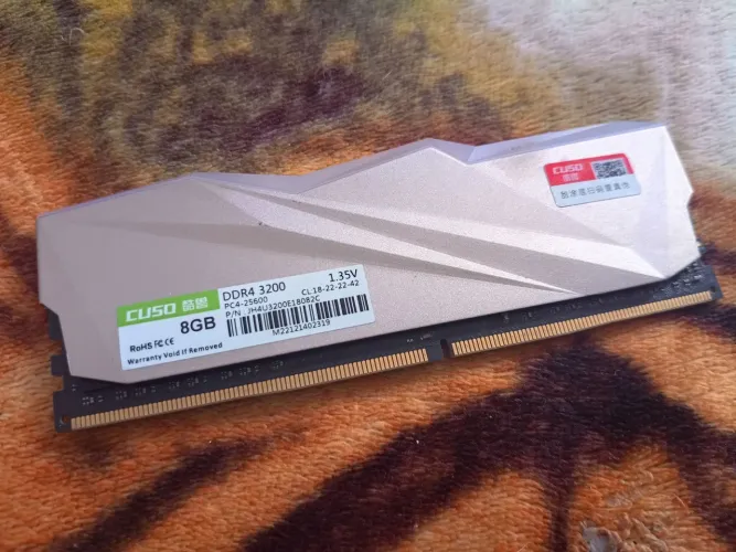 Memória RAM 8gb ddr4 xpg 3200 mhz rgb