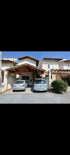 Casa com área Gourmet disponível para venda em condomínio.