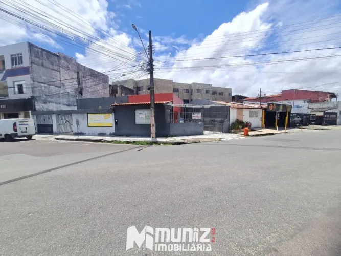 Casa Com Ponto Comercial Disponível Para Aluguel Na Rua Rafael De Aguiar - Ponto Novo