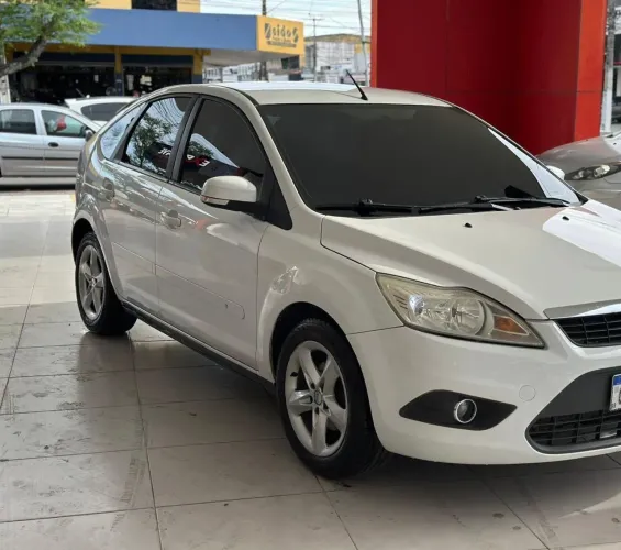 Ford Focus 1.6 S/se/se Plus Flex 8v/16v 5P 2013