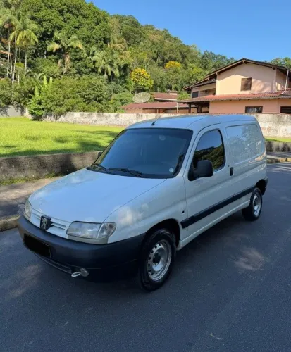 Peugeot Partner Furgão 1.6 16v/ 1.6 16V Flex 3P 2009