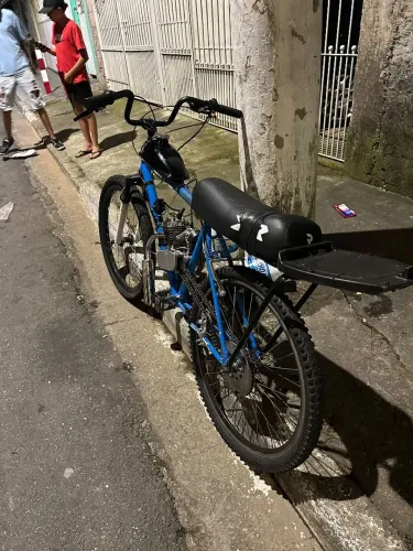 Motorizada azul 82cc