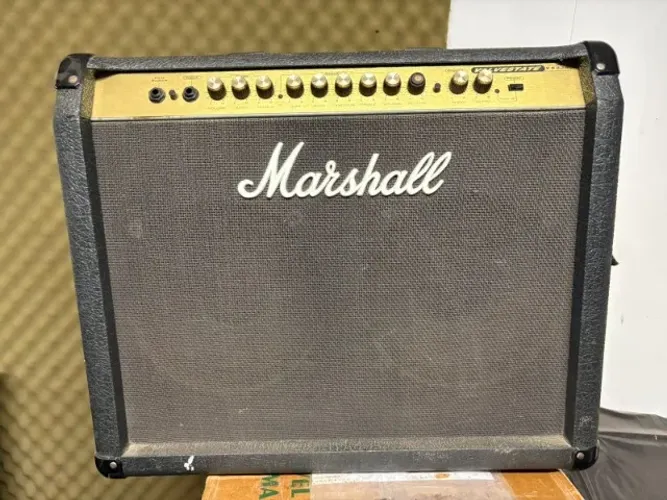 Caixa Amlificador Cubo de Guitarra Marshall Valvestate VS230 60W RMS Inglês