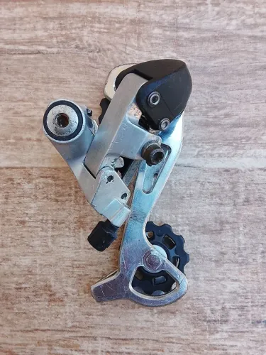 Câmbio Diante Shimano Alivio MC18