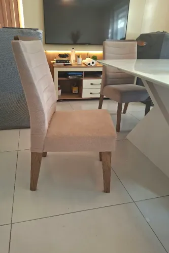 Cadeira  elegante em  veludo 