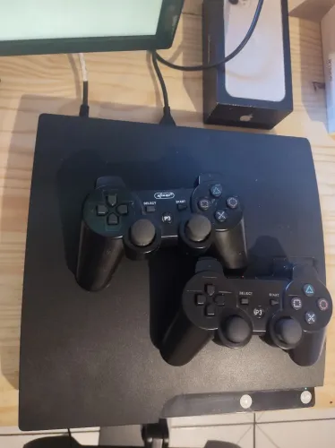 Playstation 3 slim com HD 500GB