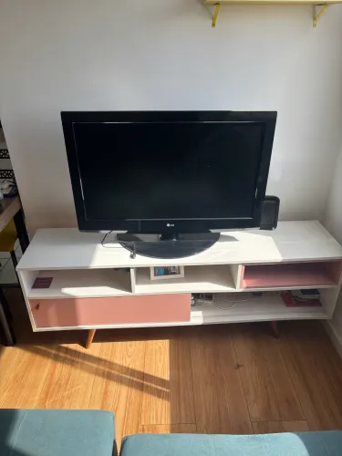 Rack de Sala Moderno e Espaçoso - Ótimo Estado