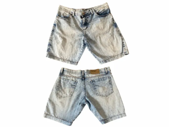 Short jeans azul claro - tamanho M