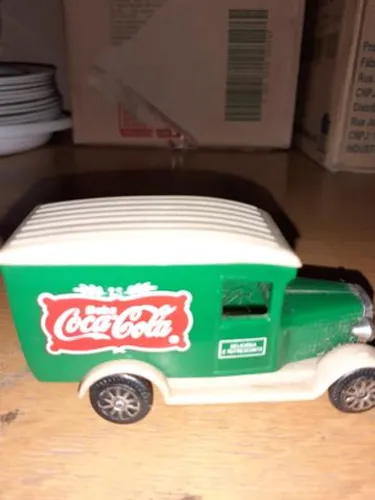 Caminhão (miniatura) Coca cola