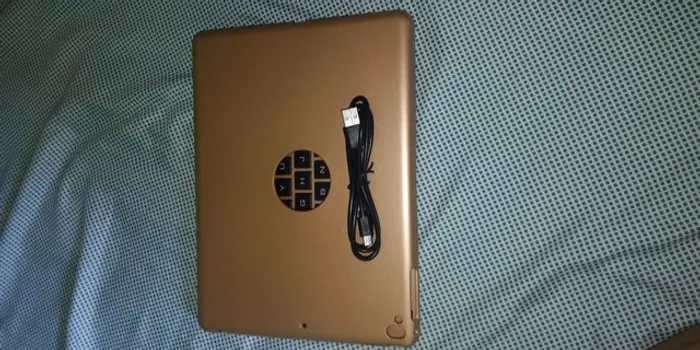 Capa e teclado para IPad 10.9