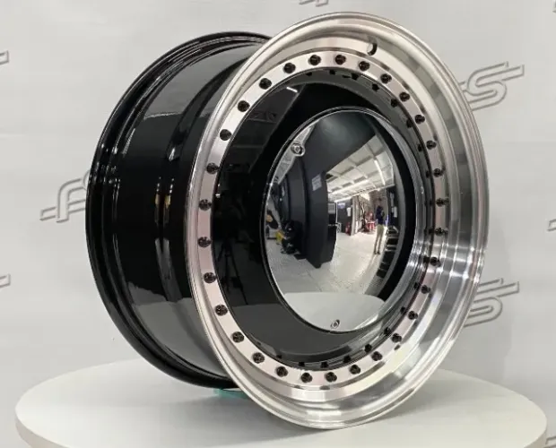 Jogo de Roda Smoothie 3 Preto 5x112/114 - 18X8 Offset 30