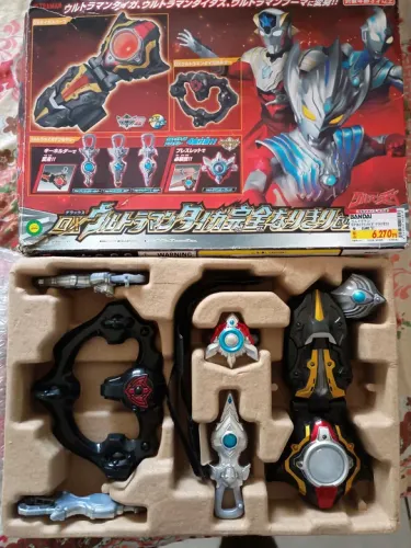 Ultraman Taiga Dx