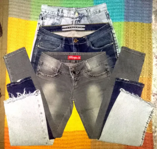 3 CALÇAS JEANS FEM. N°40. (BIOTIPO, JEANSERIA, HODWAY).