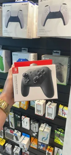 Controle Pro Nintendo Switch - Novo