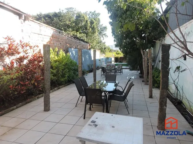 Casa Sobrado à venda, 2 quartos, Glória - Porto Alegre/RS