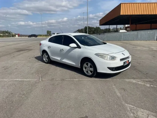 Renault Fluence Sed. Dynamique 2.0 16V Flex Aut. 2014