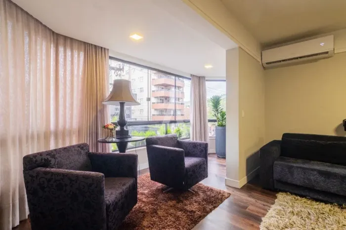 Apartamento mobiliado com 3 suíte(s) à venda no bairro AMERICA em JOINVILLE, por R$ 950.00