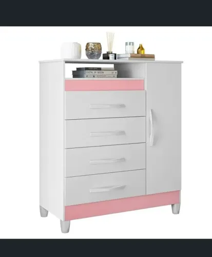 Cômoda Rosa 4 gavetas e 1 porta!