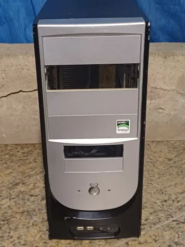 Gabinete de pc vazio