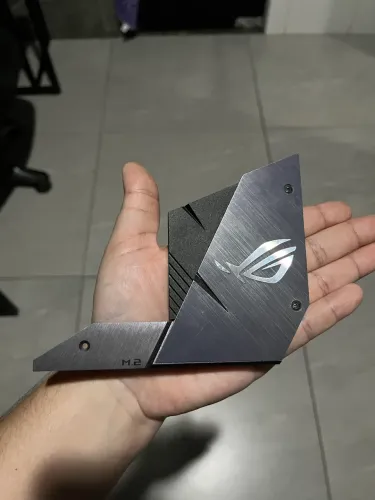 Dissipador de chipset placa mãe Asus rog z370F