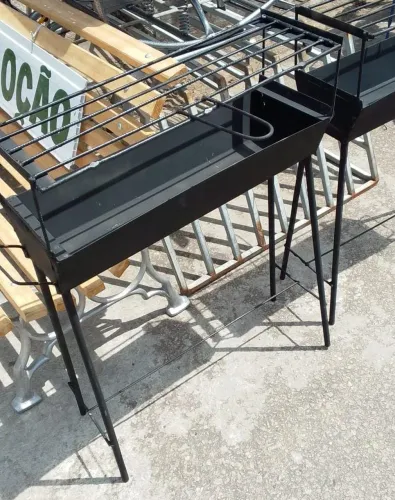 Churrasqueira para espetinho 