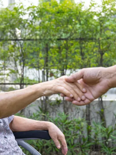 Cuidador de Idosos Masculino 