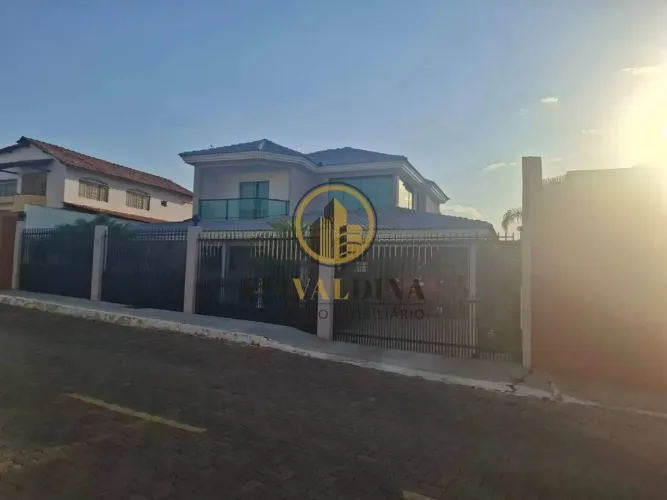 Casa em Condomínio à venda em Brasília  Região dos Lagos (Sobradinho) | 350 m² internos + 