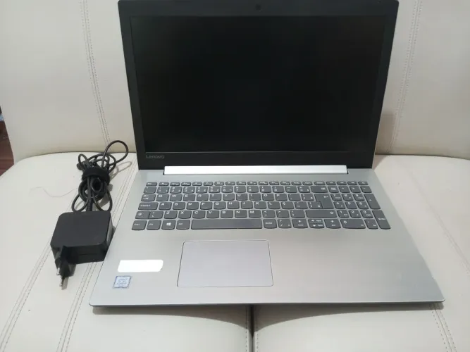 Notebook Lenovo Ideapad 330