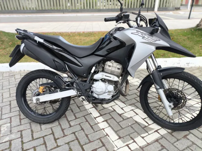 XRE 2018 - IMPECÁVEL 