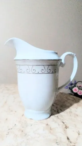 LEITEIRA  PORCELANA  SCHIMITT 