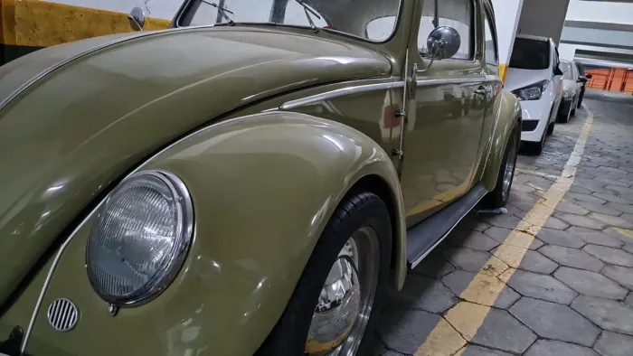 FUSCA ALEMAO ANO 1959 COM BANANINHA TANQUE ALTO. 1.200.