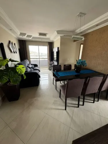 Apartamento com 02 quartos em Santo André
