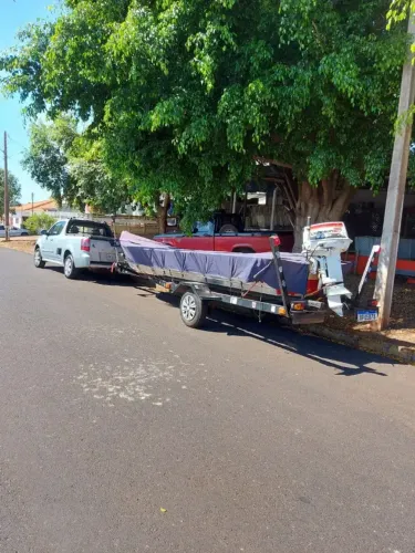 Barco Alumínio 6 Mts - Equipamento De Camping E Pesca (Usado)