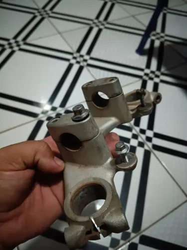 Vendo peças da moto da Kansas 150 a partir de 100 Reais.