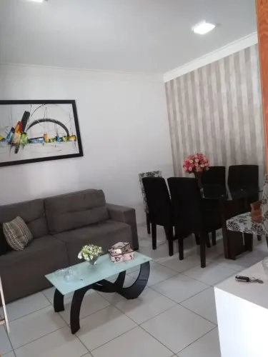 Vendo casa no condomínio Maya