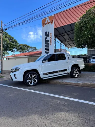 Volkswagen Amarok Extreme CD 3.0 4X4 TB Dies. Aut. 2025