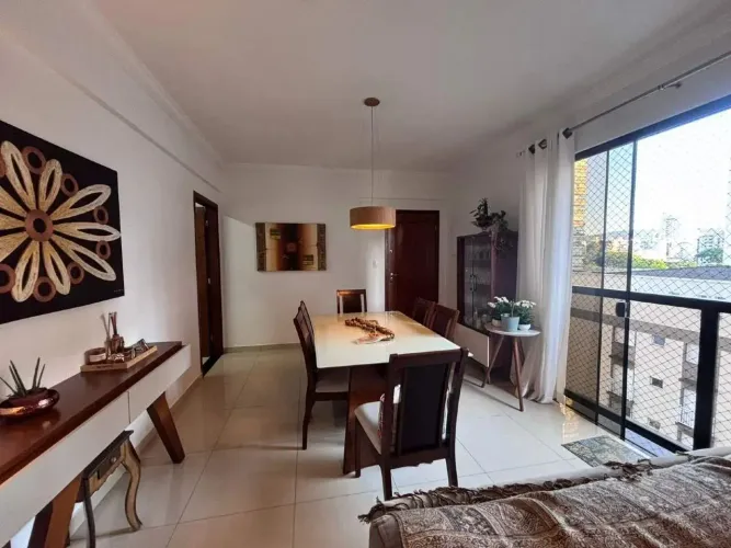 Apartamento 3 Dormitórios no Embaré, Santos 106 m², Financiamento Aceito
