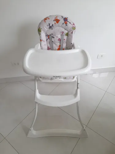 Cadeirão para Refeição Burigotto Bon Appetit+ Monstrinhos (Usado)