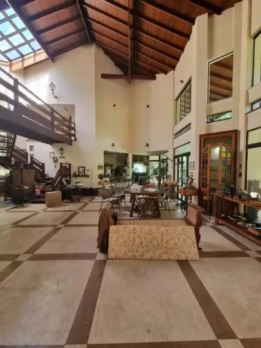 Casa em condomínio à venda 900 m², 3 quartos, 2 suítes, 10 vagas de garagem, Casa de hóspe