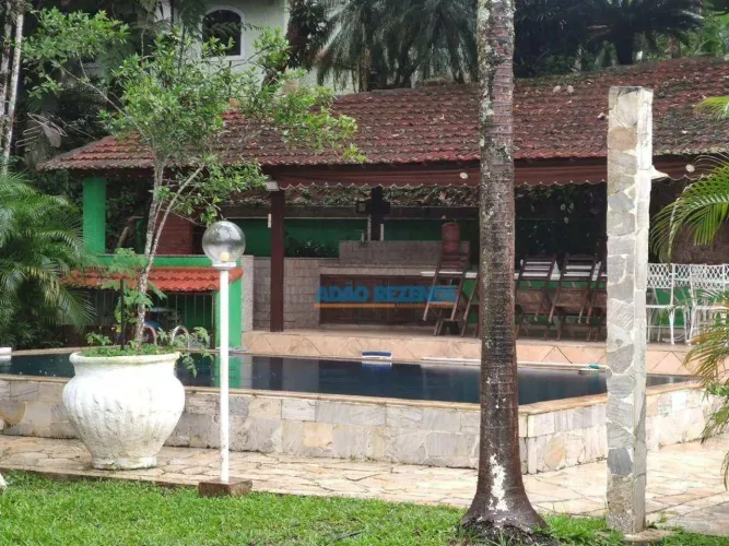 Sítio com 3 dormitórios à venda, 4000 m² - Parque Boneville - Magé/RJ
